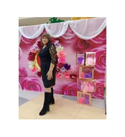 Директор МКУК «Волотовской ЦСДК» \u005C Директор Волотовского СДК Структурного подразделения  МБУК «ЧКС»